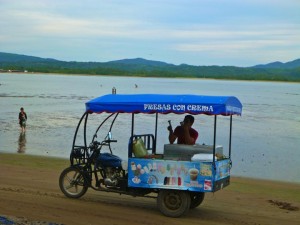 140104 Matanchen Ice Cream Cart