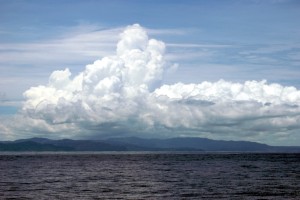 140504 Drake Bay clouds