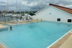 140828 Shelter Bay pool