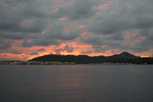 141110 Guanaja sunset