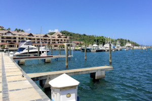 150621 Puerto Bahia docks